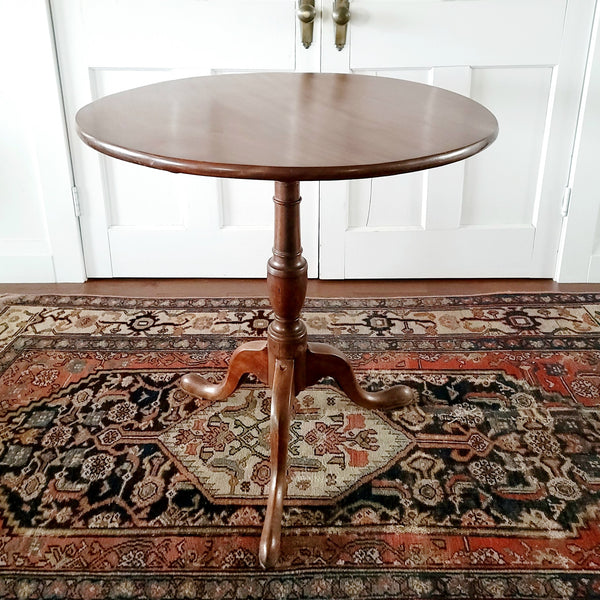 Antique English Mahogany Tilt Top Table