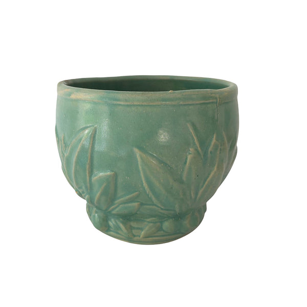 Beautiful McCoy Cache Potte