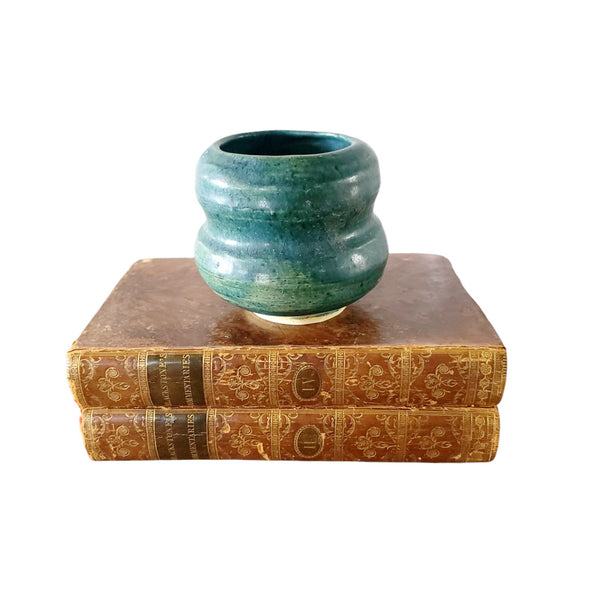 Green Shapely Small Pottery Pot