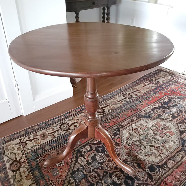 Antique English Mahogany Tilt Top Table