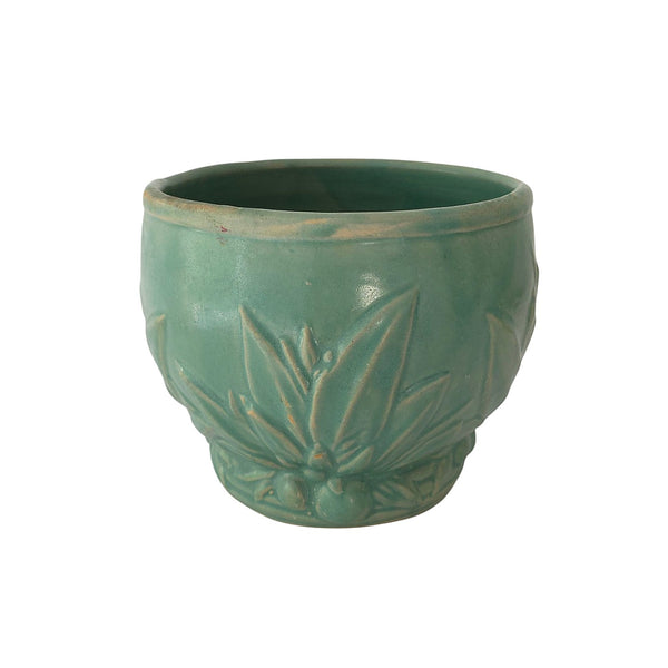 Beautiful McCoy Cache Potte