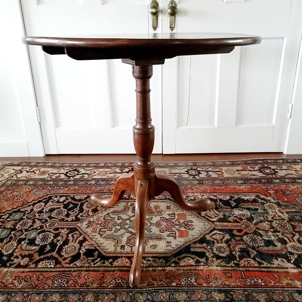 Antique English Mahogany Tilt Top Table