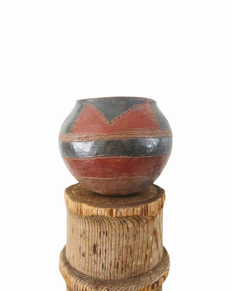 African Mokndeni Venda water pot