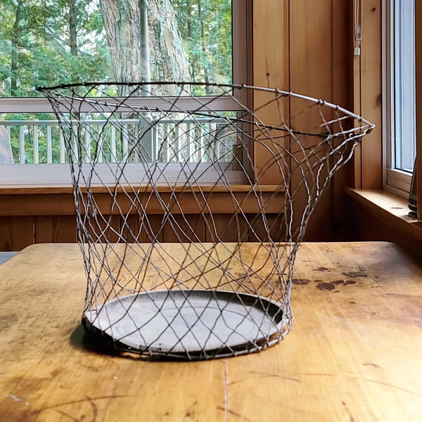 Rustic Wire Primitive Industrial Basket