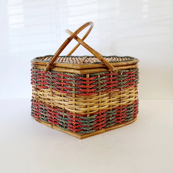 Vintage Wicker & Rope Heart Picnic Storage Basket