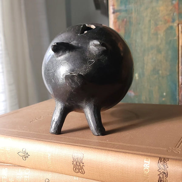 Oaxaca Mid-Century Black Pottery Pig