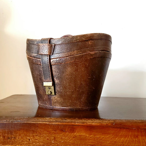 Antique Chocolate Brown Leather Top Hat Case