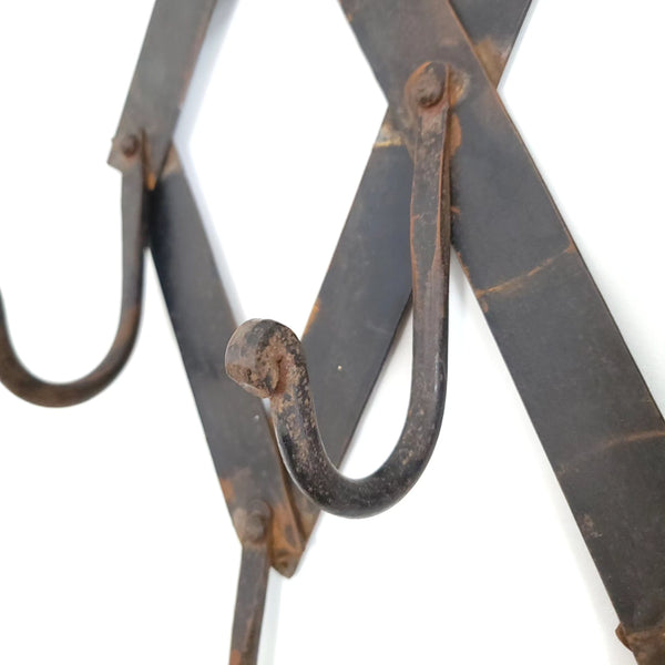 Expandable Forge Cast Iron 10 Hook Coat Rack – BÉAZLEY