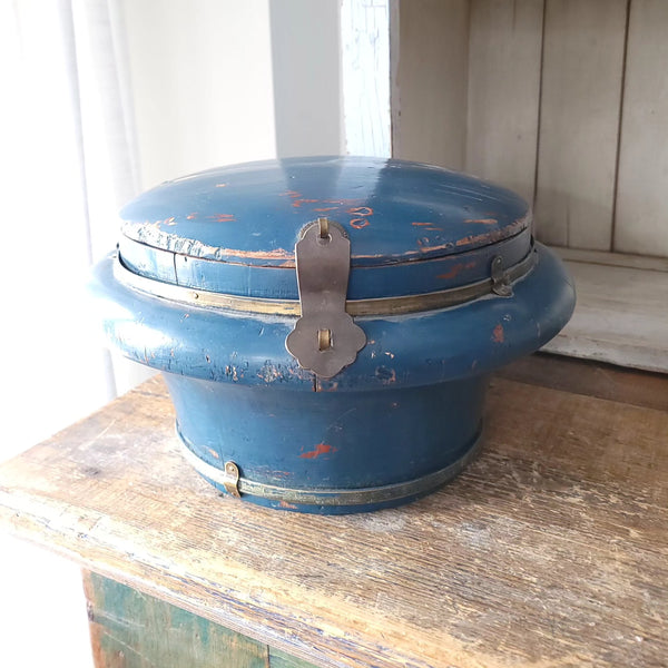 Antique Chinese Blue Wood Round Rice Box