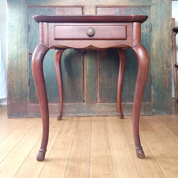 Queen Anne Style Vintage Wood Table