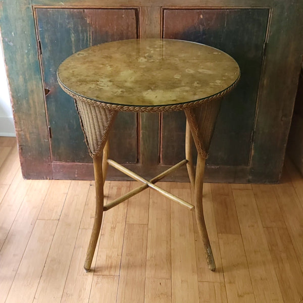 Classical Antique Lloyd Loom Style Round Side Table