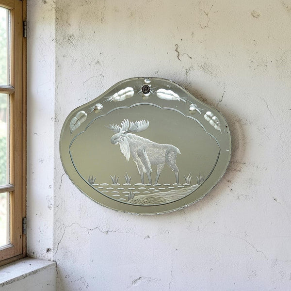 Etched Mirror With Wonderful Moose & Scalloped Edge