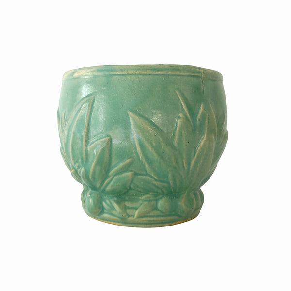 Beautiful McCoy Cache Potte