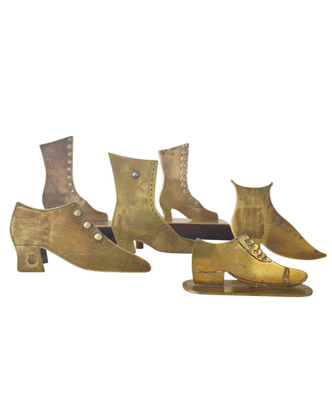 Collection of Six Victorian Brass Shoe Mantel Piece Decorative Objects