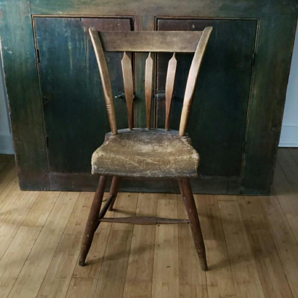 Antique Thumb Tack Arrowback Windsor Chair In Original Untouched Patina